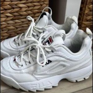 FILA // Disruptor ll size 7.5 women’s
